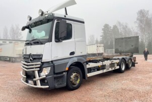 Mercedes-Benz Actros 2551 LL 6x2/4-4900 Euro-6