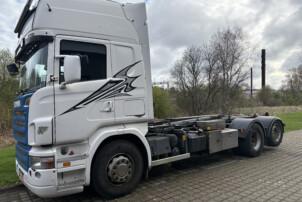 Scania R470 6x2*4 joab koukkulaitteella