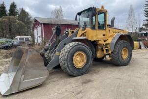 Volvo L120E (VAIN 7920 h!)