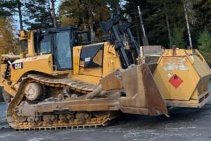 Caterpillar D8T