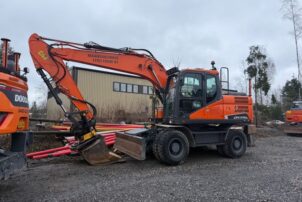 Doosan DX170W Novatron Encon Euro 5