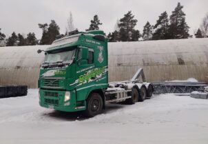 Volvo FH540 8X4 