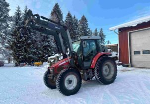 Massey Ferguson 5445 ja Ålö 46