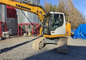 Liebherr R914 Compact S