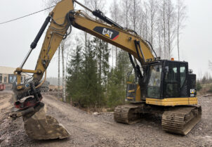 Cat 325F (vain 3320 h!)