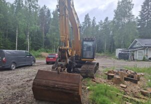 JCB JS160 (moottorin tunnit 2500h!)