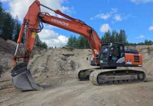 Hitachi ZX300LC-6
