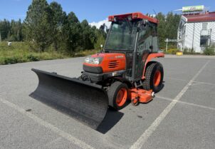 Kubota STV32