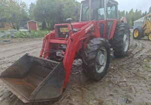Massey Ferguson 595 Turbo Multipower etukuormaajalla