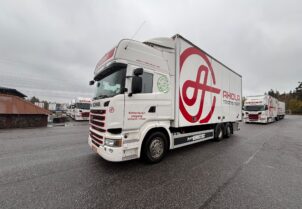 Scania R490 2016 + kaappi