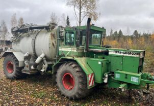 Terra-Gator 2204 + Vredo
